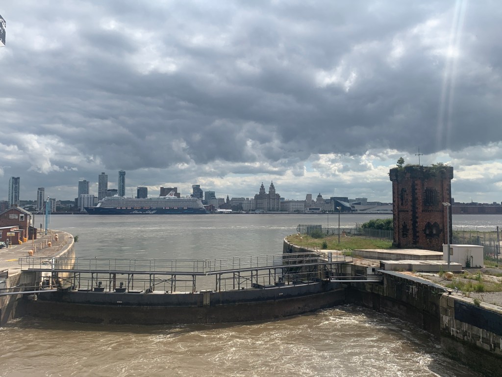 Passing the small locks in front of Liverpool