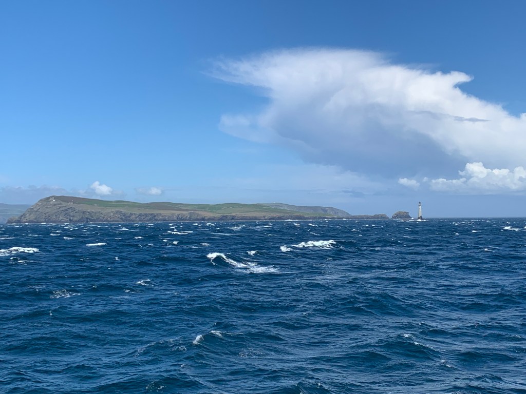 Passing the Great Race full speed! The view is amazing!